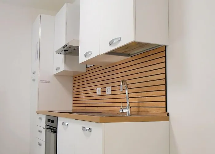 アパート Casa Ideale Tim Appartmanti Moderni Vicina Al Centro レッコ