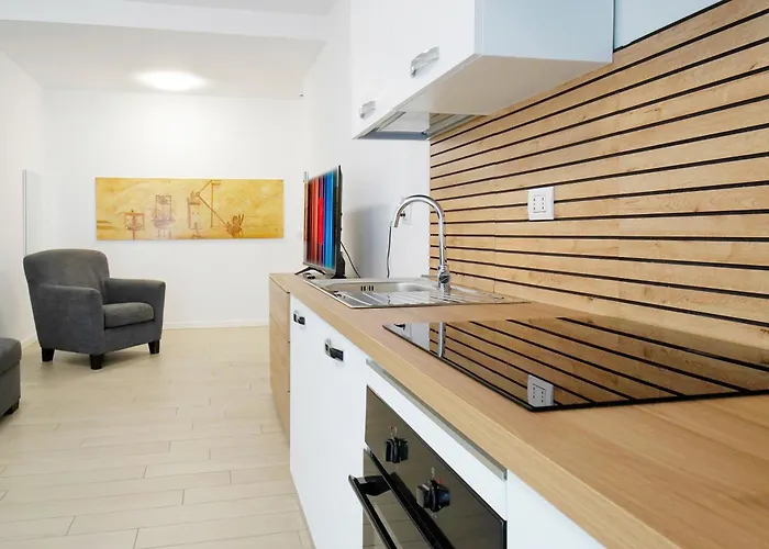 Casa Ideale Tim Appartmanti Moderni Vicina Al Centro * レッコ