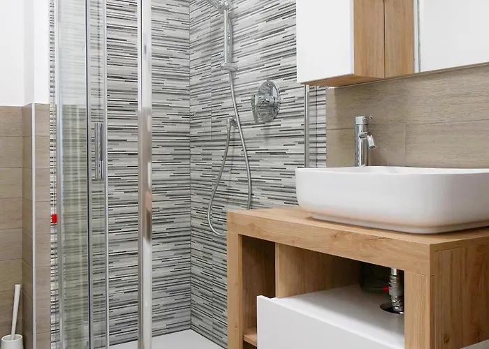 アパート Casa Ideale Tim Appartmanti Moderni Vicina Al Centro